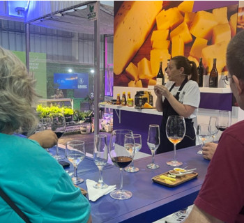 Aula de harmonização de queijos é destaque na Expoagro.
